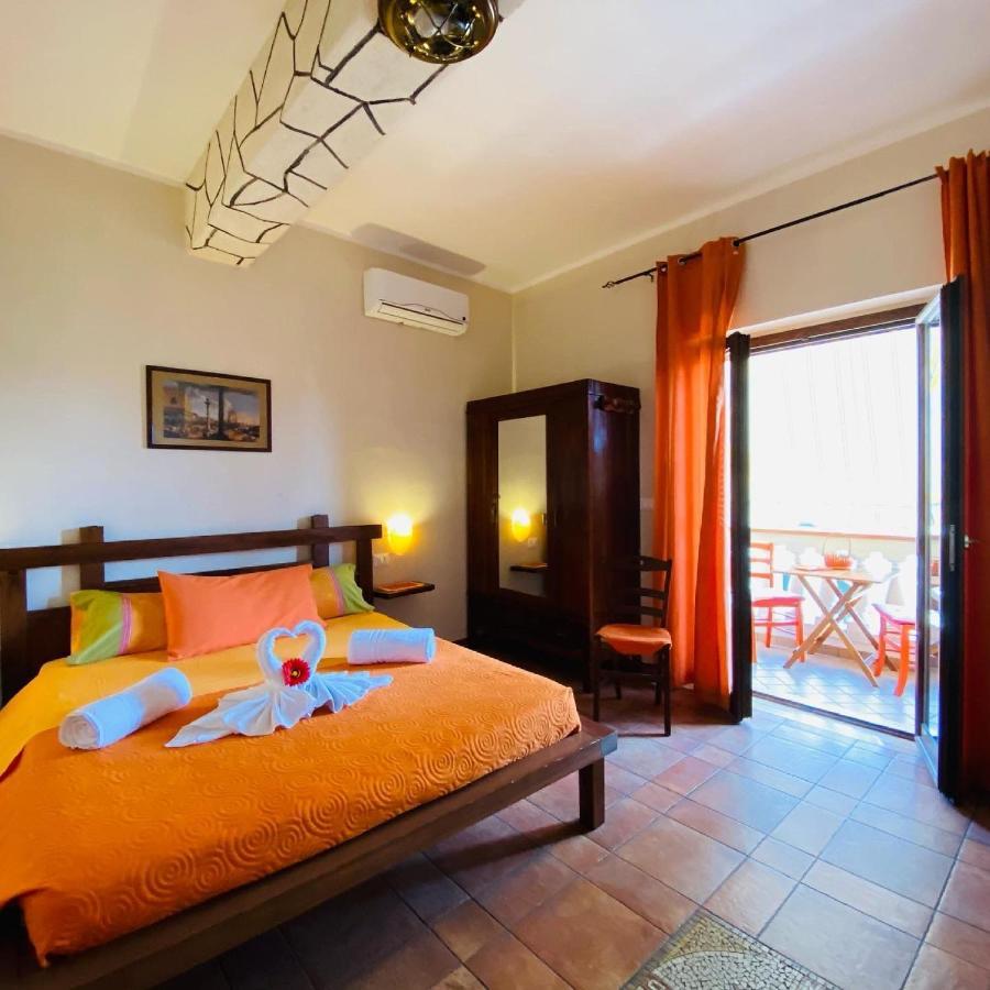 Rosa Dei Venti Accomodation Tropea Buitenkant foto