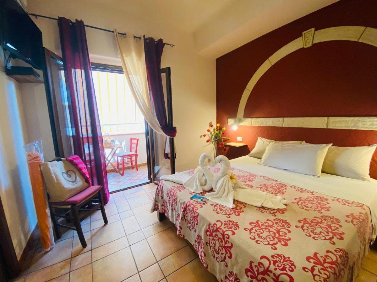 Rosa Dei Venti Accomodation Tropea Buitenkant foto